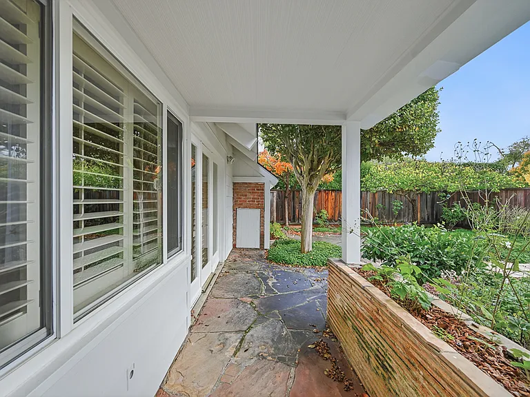 20 Kent Pl — Photo 107