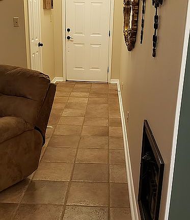 4th image of 9869 Deep Woods Dr