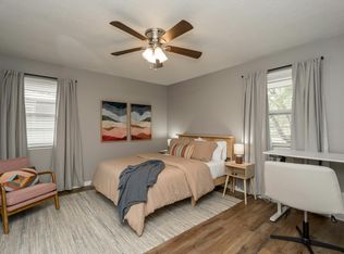 3013 67th St, Urbandale, IA 50322