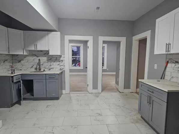 302 Exchange St #2A, New Haven, CT 06513