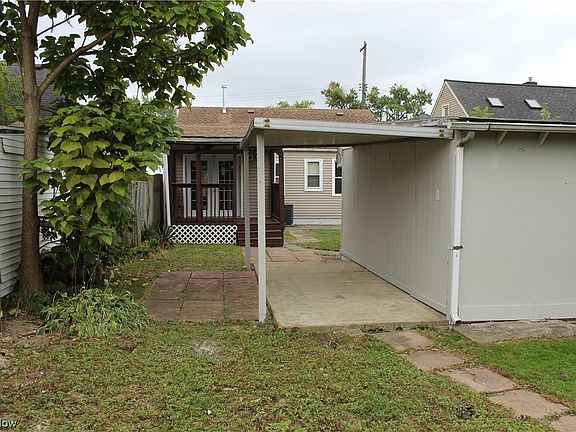 2nd image of 11950 Kirton Ave