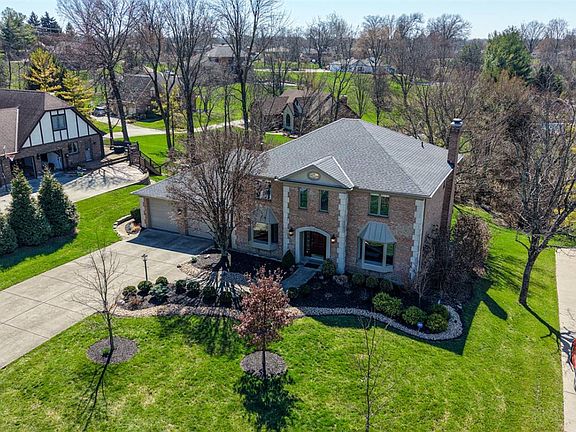 2nd image of 5285 Laurelridge Ln