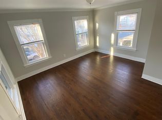 394 Huntington St, New Haven, CT 06511