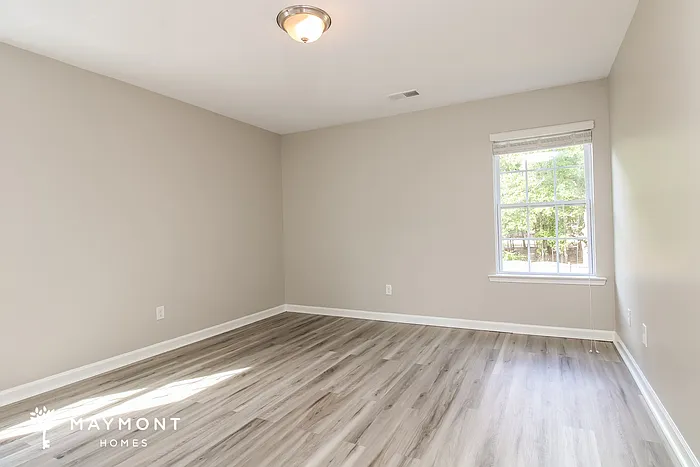 1009 Campbell Ridge Dr — Photo 9