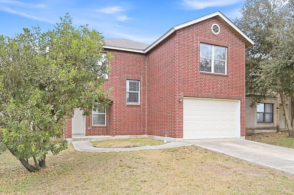 3 bed, 2.5 bath, 1879 sqft, $1,720 — Photo 4