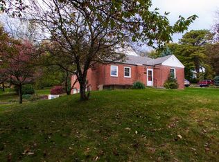 834 Old Thorn Run Rd, Coraopolis, PA 15108