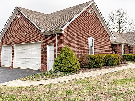 4th image of 1240 Woodsdale Farm Dr