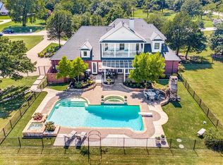 528 E Hickory Ridge Cir, Argyle, TX 76226