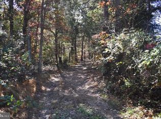 Esteppe Rd, Front royal, VA 22630