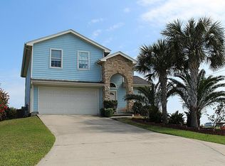 11121 Stewart Rd, Galveston, TX 77554