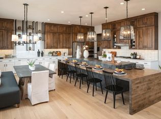 117 E Edgecrest Ln, North Salt Lake, UT 84054