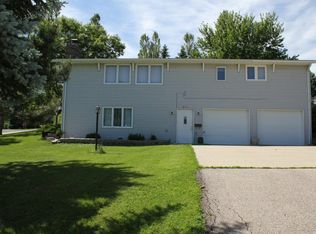 810 5th Ave S, Clear Lake, SD 57226