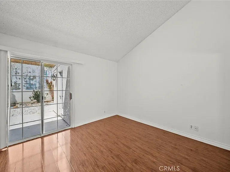 22647 Margarita Dr — Photo 17