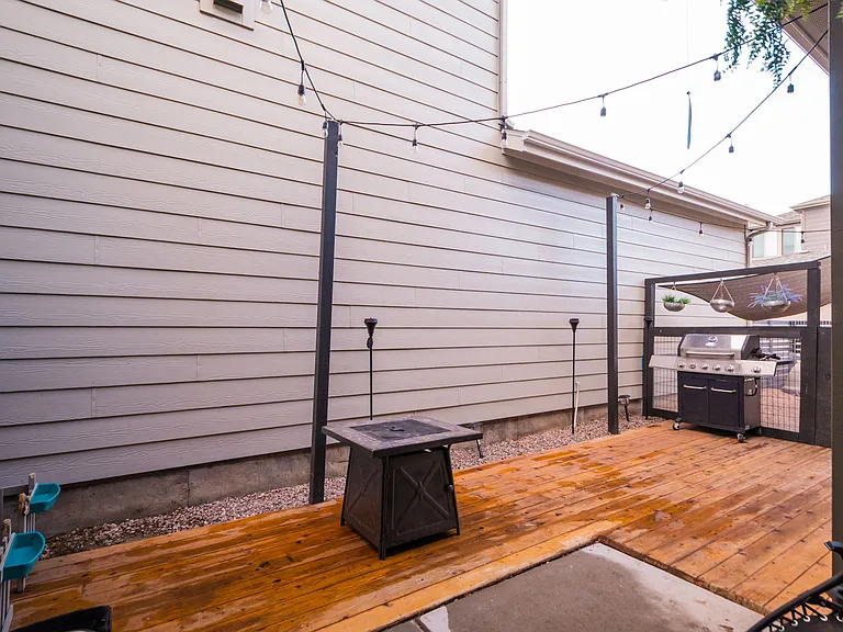 1385 W 66th Pl — Photo 34
