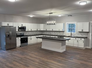 9 Dry Hill Rd #9B, Montague, MA 01351