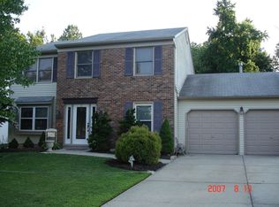 11 Crescent Hollow Dr, Sewell, NJ 08080