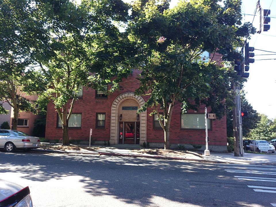 2nd image of 221 W Mercer St APT 305