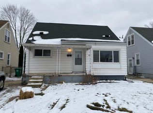 6029 Lathers St, Garden City, MI 48135