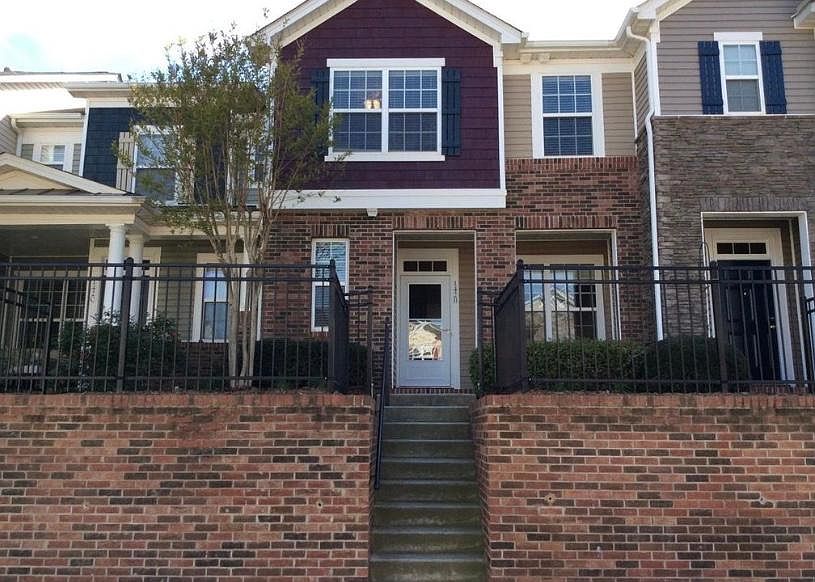 1st image of 142 Silverspring Pl APT B
