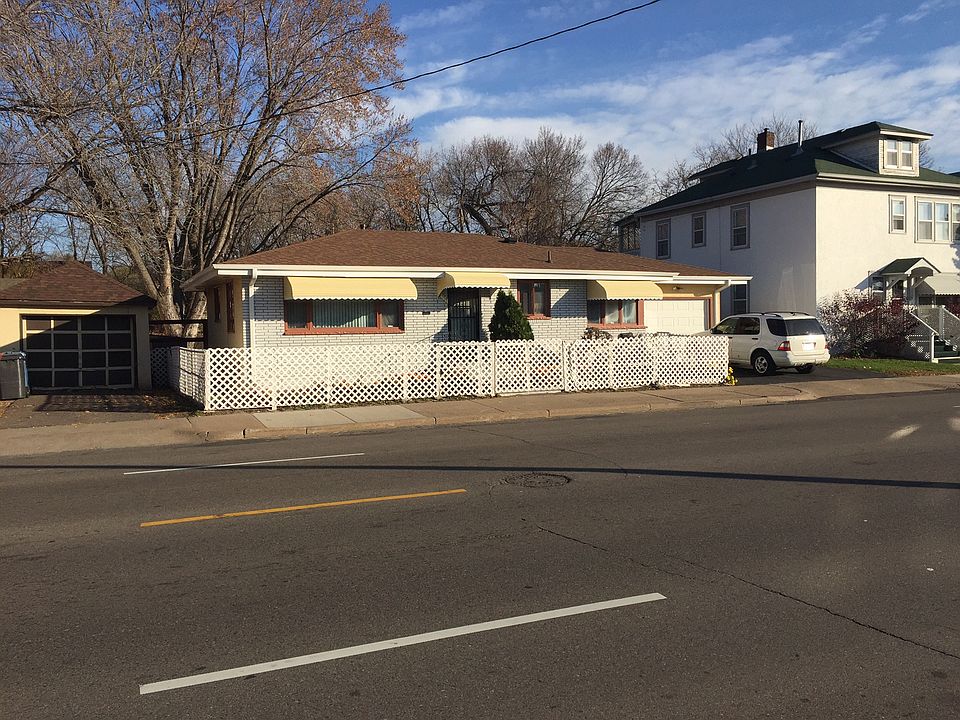 1st image of 2319 University Ave NE