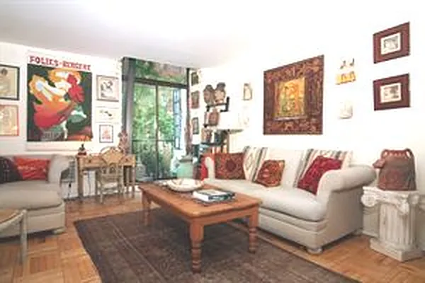 Sold by Douglas Elliman | media 16