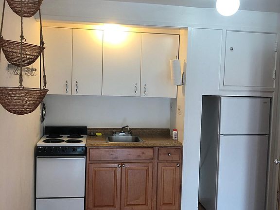 5th image of 1714 Union St #302