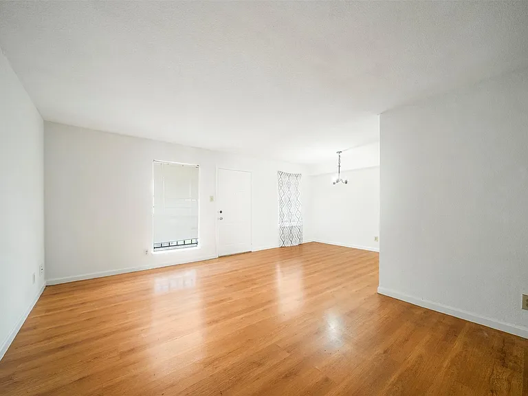 6201 Ranchester Dr #36 — Photo 7
