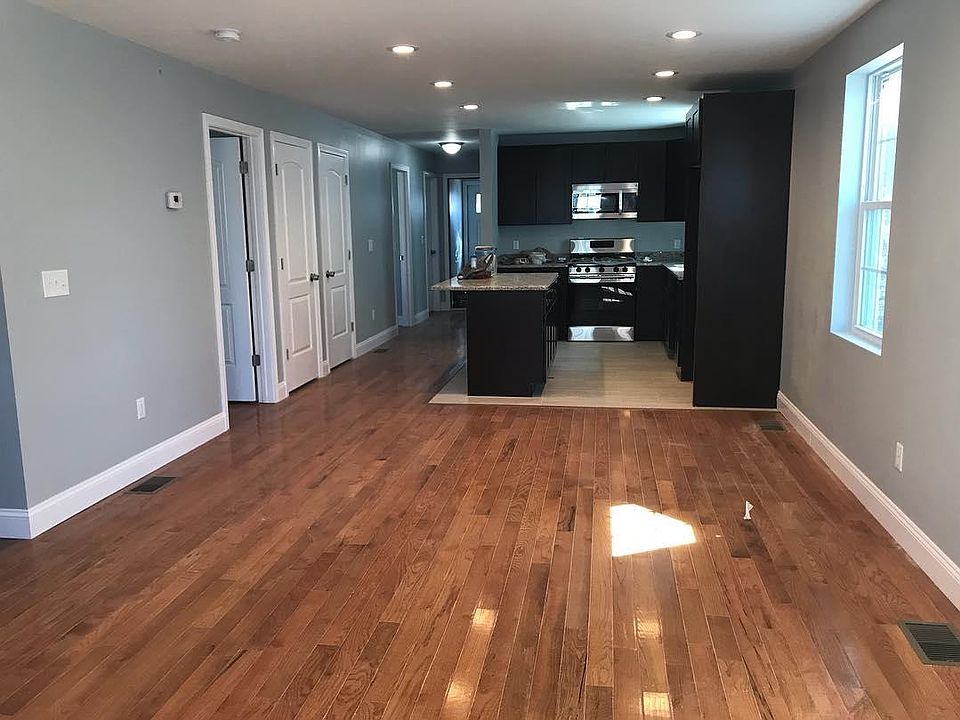 1st image of 119 Oakland Ave #2
