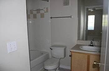 5th image of 6512 Swissco Dr Unit 1412