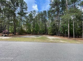 37 Stoneykirk Dr, Pinehurst, NC 28374