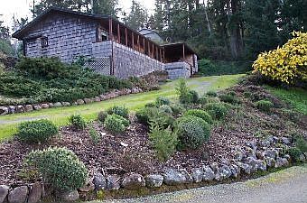 Exterior :: 125 Conifer Way