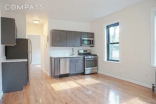 Rented by Compass | media 6