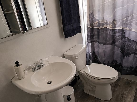 4th image of 3624 Carolina St