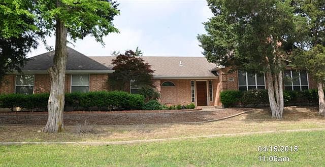 1st image of 902 Ovilla Oaks Dr