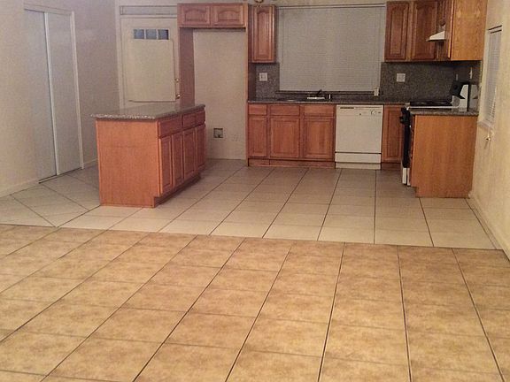 5th image of 1121 Morse Ct