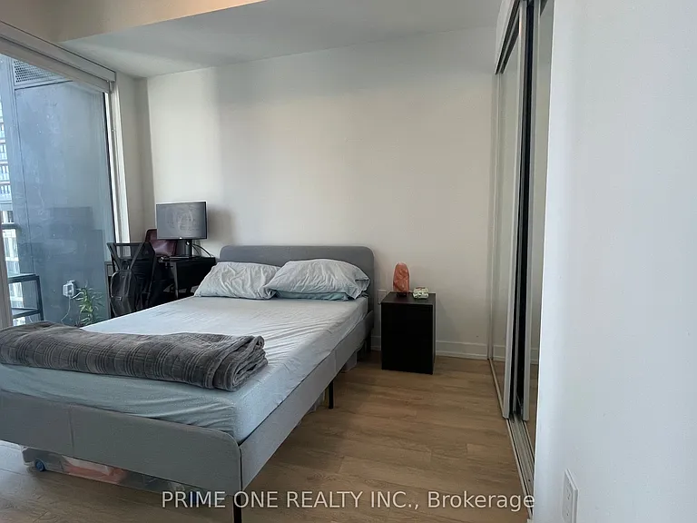 158 Front St E #1114 — Photo 13
