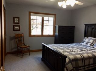 1790 Aero Pl, Urbana, IL 61802