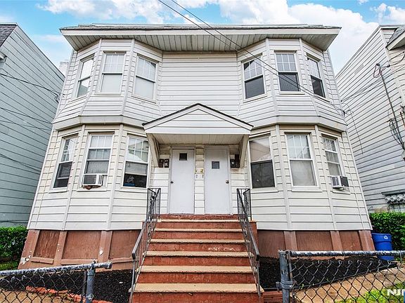 2nd image of 67 Harrison Ave
