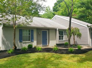 1740 Independence Ct, Allentown, PA 18104