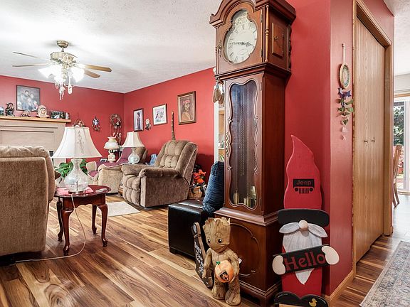 5th image of 2647 Bainburg Dr