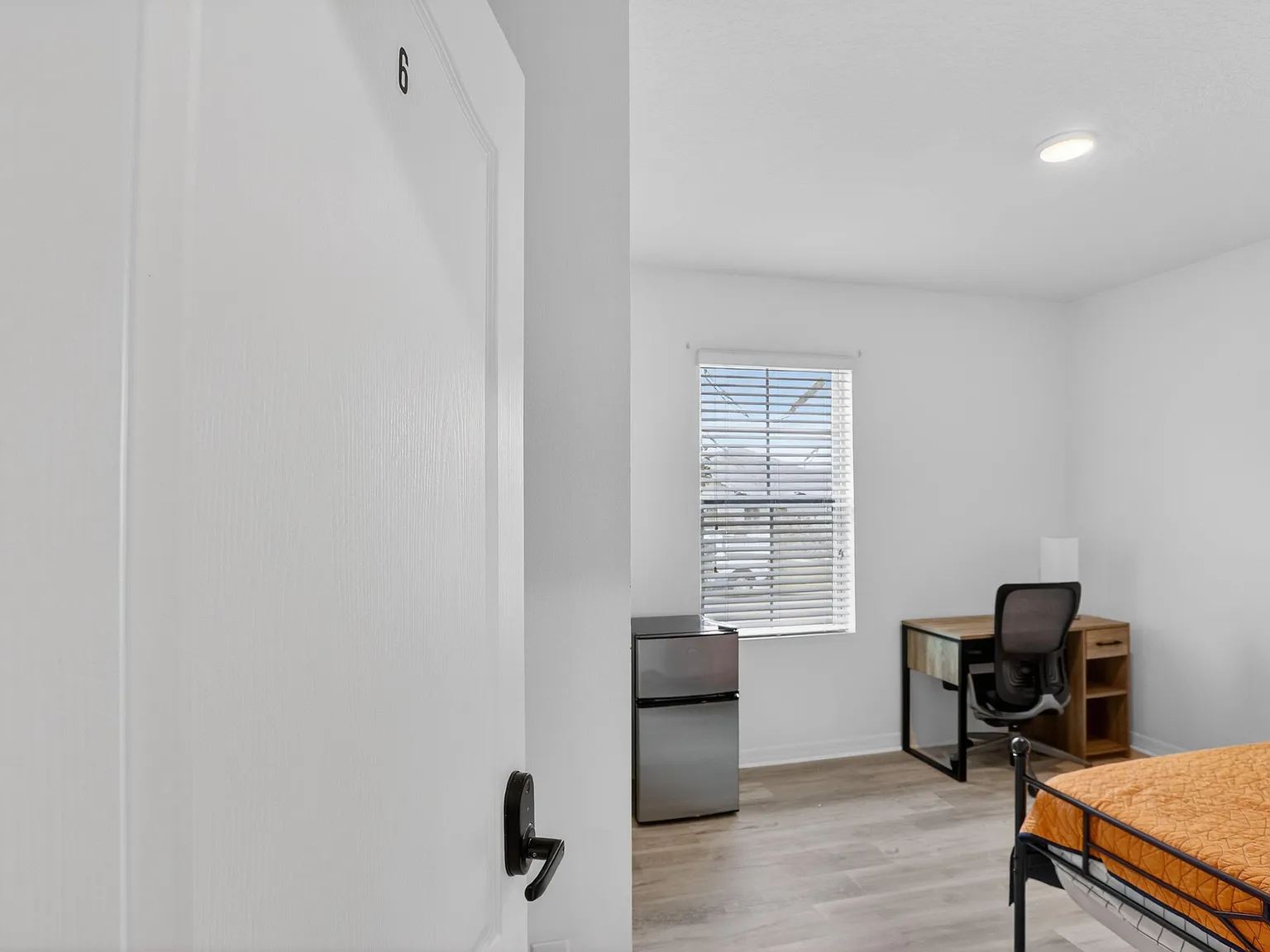 4 bed, 2.0 bath, 1867 sqft, $845 — Photo 4