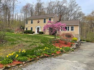 852 Bullet Hill Rd, Southbury, CT 06488