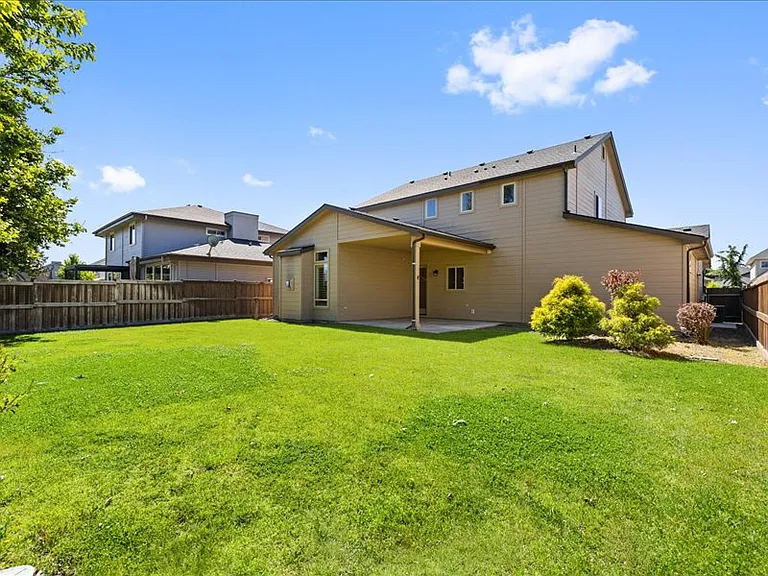 1250 W Laughton Dr — Photo 32