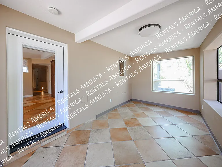 15811 E Richwood Ave — Photo 36