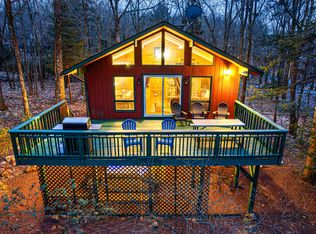 33 Skye Dr, Lake Harmony, PA 18624