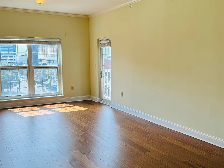 400 E Bay St #502 — Photo 53