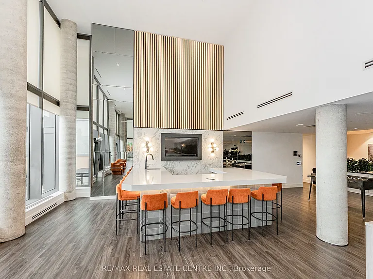 15 Wellington St S #2912 — Photo 22