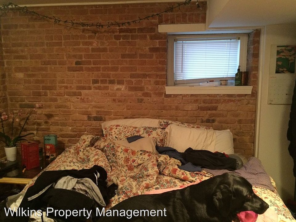 1st image of 2542 N Farwell Ave APT 7