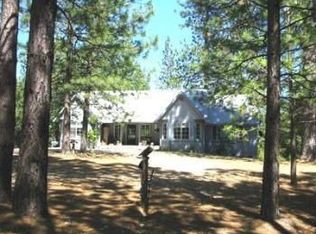 20818 Red Dog Rd, Grass Valley, CA 95945