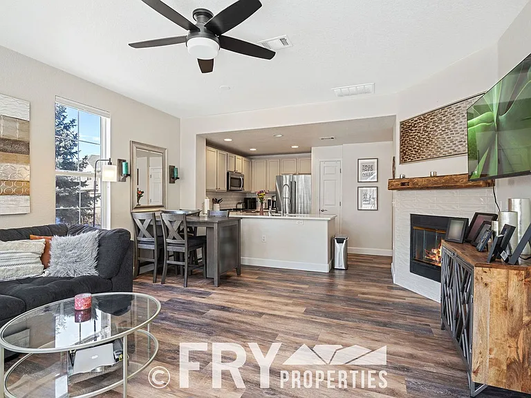 16108 E Geddes Dr — Photo 5